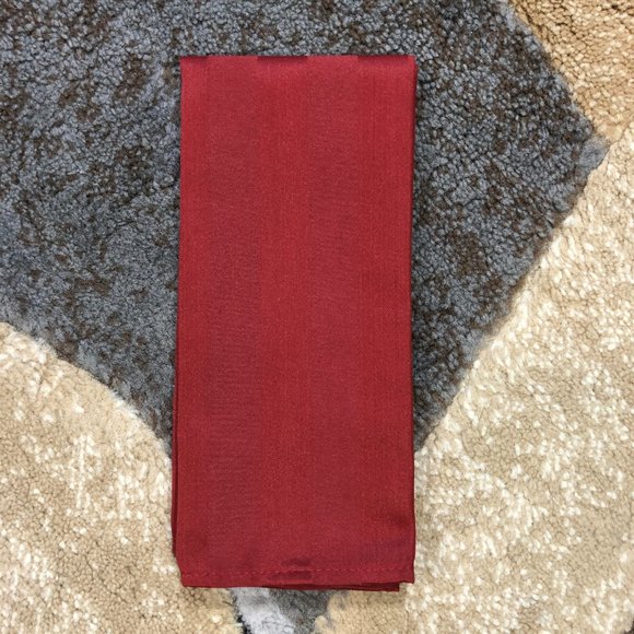 4 Chateau Red Stripe Micro-Fiber Dinner Napkins - Picture 3 of 8